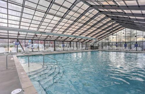 Branson Apartamento | The Ridge Branson Condo with Pools and Golf Course!
