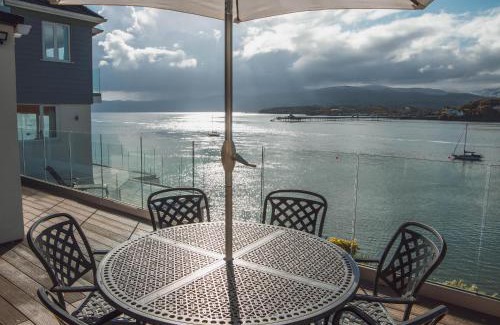 Menai Bridge Casa | The Ridge