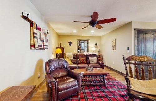 Franklin Casa | The Ridge House