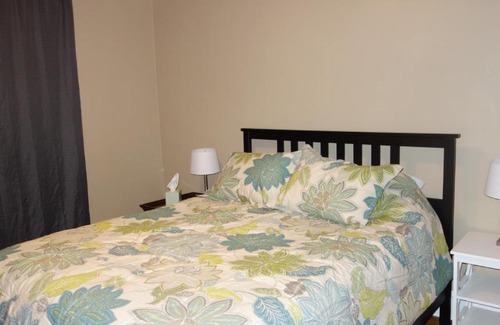 Charlotte Apartamento | The Right Side Duplex