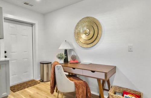 North Charleston Casa | The Riley Classy & Close to Charleston