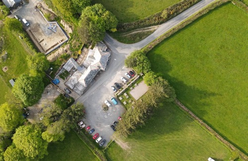 Fivelanes Alquiler De RV | The Rising Sun Campsite