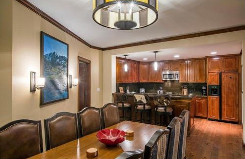 Aspen Casa | The Ritz-Carlton, 3BR Residence 2310: Ski-in/Ski-out Resort in Aspen w/Mountain/Town view