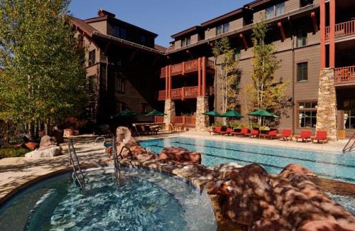 Aspen Casa | The Ritz-Carlton Club, 3 Bedroom Residence 8314, Ski-in & Ski-out Resort in Aspen Highlands