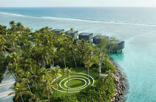 Kanifinolhu Island Hotel | The Ritz-Carlton Maldives, Fari Islands