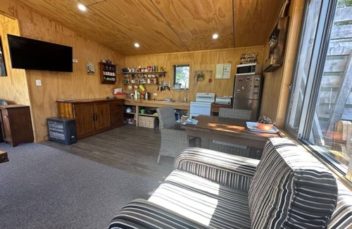 Twizel Casa | The River Cabin, Twizel.