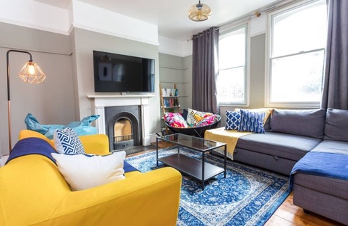 Arbury Casa | The River Cam Place - Enchanting 6BDR Home next to River Cam