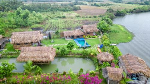 Nhon Trach Casa | The River Home