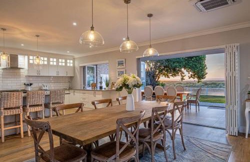 Colchester Casa | The River House - Addo Elephant Park