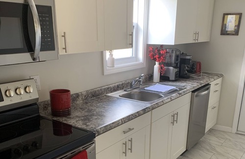 Chillicothe Casa | The River House! Enjoy the gorgeous river flowing in your own backyard!