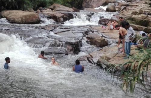 Dickoya Casa | The River Hut Resort Hatton
