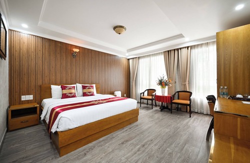 Phu My Hung Hotel | The River Park Hotel