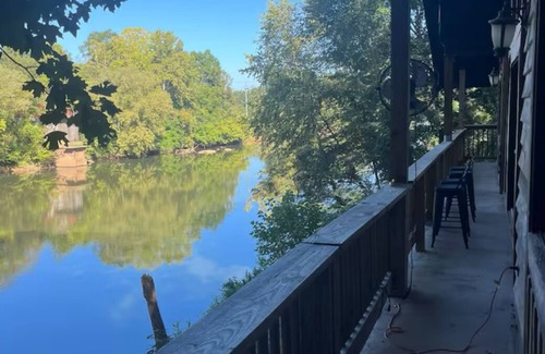 Juliette Cabina | “The River”