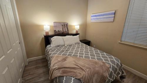 South Bechelli Casa | The Rivercrest Branch House - Close to Costco, Boat Ramp, Fishing, and Shopping