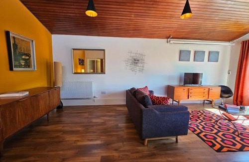 Ravelston Casa | The Robin House in Ravelston