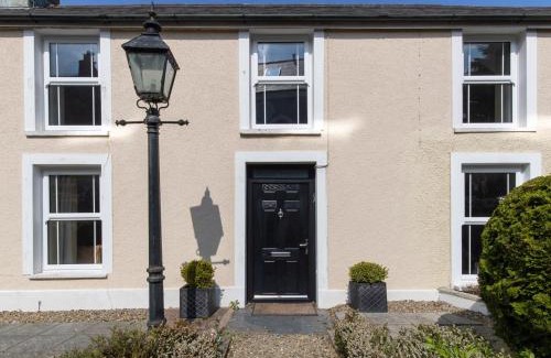 Fishguard Casa | The Rock House