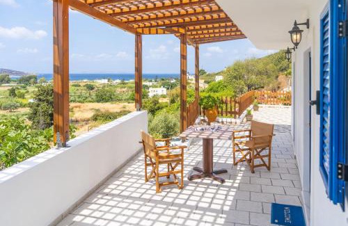 Sitia Casa | The Rock & The Lemon Tree