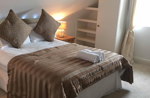 Crumlin Cama Y Desayuno | The Rocks Bed & Breakfast