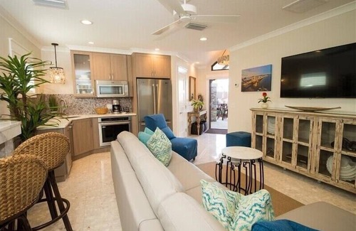 Anna Maria Complejo | The Rod and Reel Resort