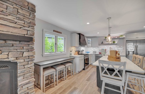 Romulus Casa | The Rod and Vine: Newly Remodeled + Close to Ithaca + Wine Country Dream Home!