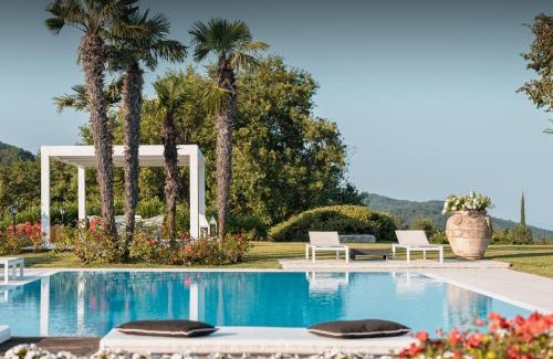 Albisano Casa | The Romantic Dependance in Luxury Villa