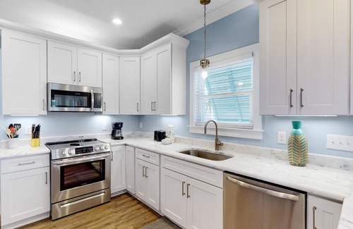 Fort Morgan Cabaña | The Rookery Iii 6027 3 Bedroom Cottage by Redawning