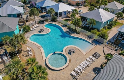 Fort Morgan Cabaña | The Rookery Iii 6027 3 Bedroom Cottage by Redawning