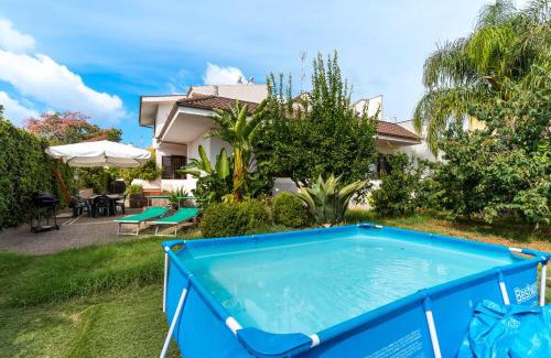 Alezio Villa | The Rosa's Luxury House