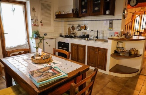 Rimaggio Apartamento | The Rosai apartment in the Florentine hills