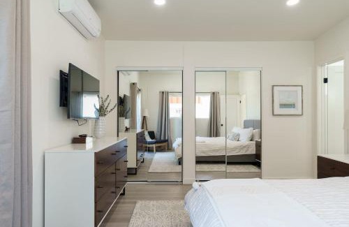 Beach Barber Tract Casa | The Rosemont IV - La Jolla Luxury