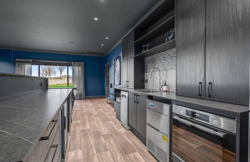 Clifton Grove Casa | The Rossi Studio - A Blissful and Cosy Escape