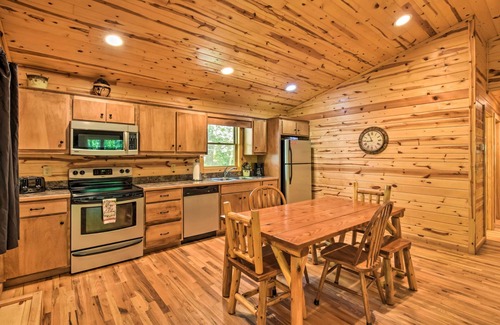 Helen Cabina | ‘The Round About’ at Sautee Mountain Retreat!