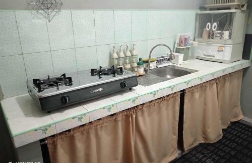 Olongapo Apartamento | The Rowhouse at New Cabalan, an Olongapo town house