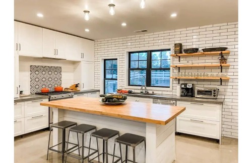 Loomis Casa | The Rowley Ranch - 4bd/2.5ba Country Dream Home