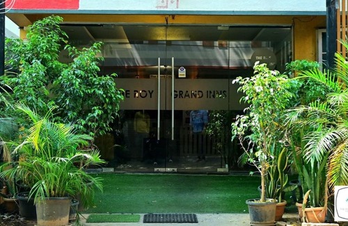 Agara Hotel | The Roy Grand Inns