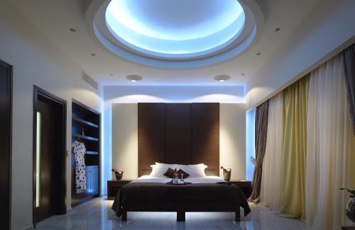 Geropotamos Complejo | The Royal Blue a Luxury Beach Resort