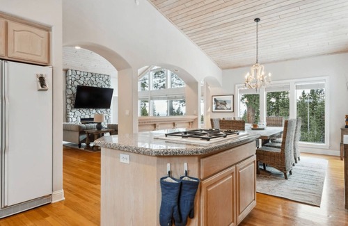 Kings Beach Casa | The Royal Canterbury Retreat - Lake Tahoe by RedAwning