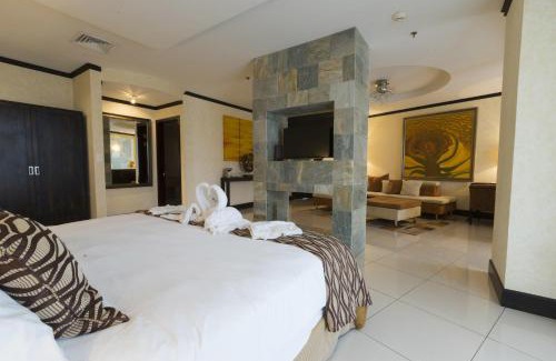 Aguas termales de Arenal Complejo | The Royal Corin Thermal Water Spa & Resort - Adults Only