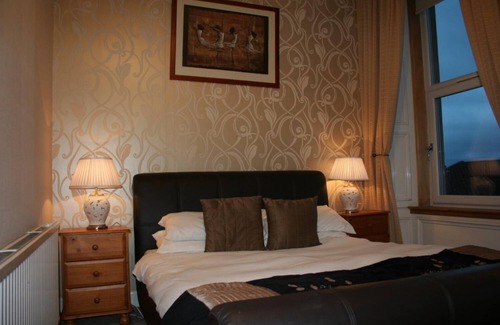 Girvan Casa | The Royal Hotel