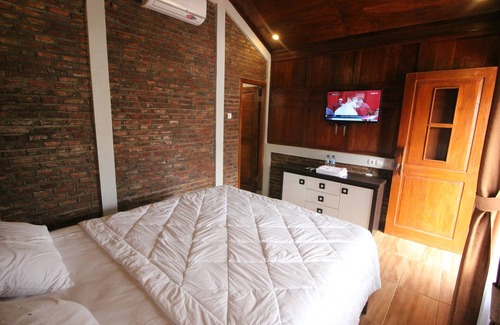 Wonosari Casa | The Royal Joglo