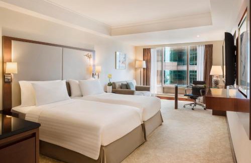 Tsim Sha Tsui Hotel | The Royal Pacific Hotel & Towers