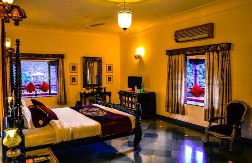 Udaipur Hotel | The Royal Retreat Resort & Spa