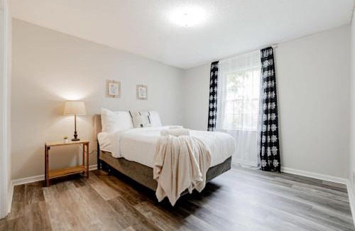 Irmo Casa | The Royal Retreat