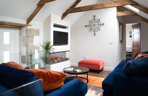 Helford Passage Casa | The Rum House
