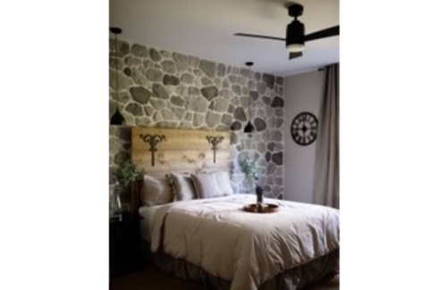 Stevens Casa | The Rustic Room at The Clay House BnB