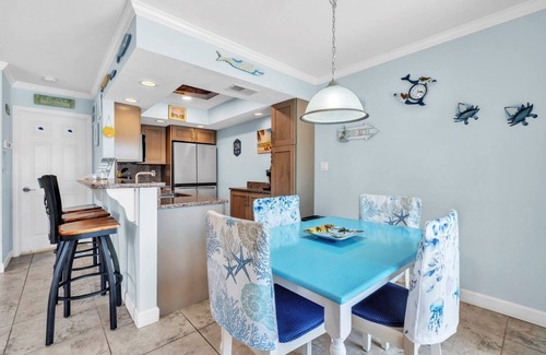 Holmes Beach Casa | The S 2a 1 Bedroom Villa by RedAwning