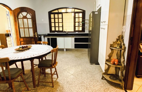 Cachoeira Paulista Casa | The Sabiá's Corner Vacation home in Cachoeira Paulista, 5 minutes from Canção Nova