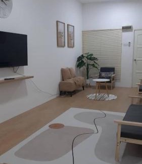 Lumut Casa | The SAFYYA House Teluk Senangin