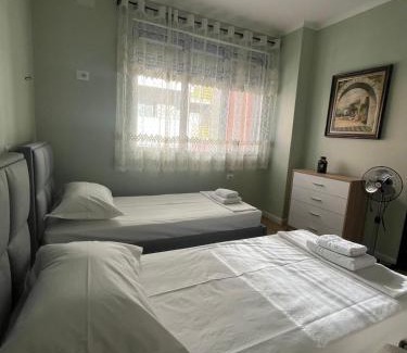Pogradec Apartamento | The Sage House, Apt