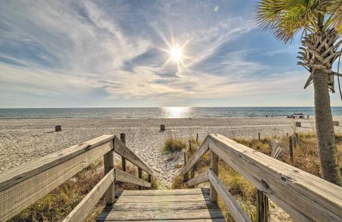 Holiday Beach Casa | The Sage PCB Family Getaway - Walk to Beach!
